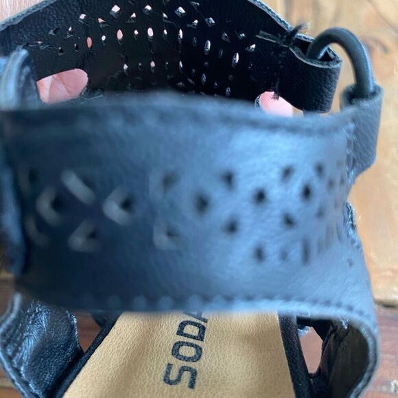 Girls High Top Sandal Black Greek Grecian Style Toddler Size 5 - Picture 7 of 15